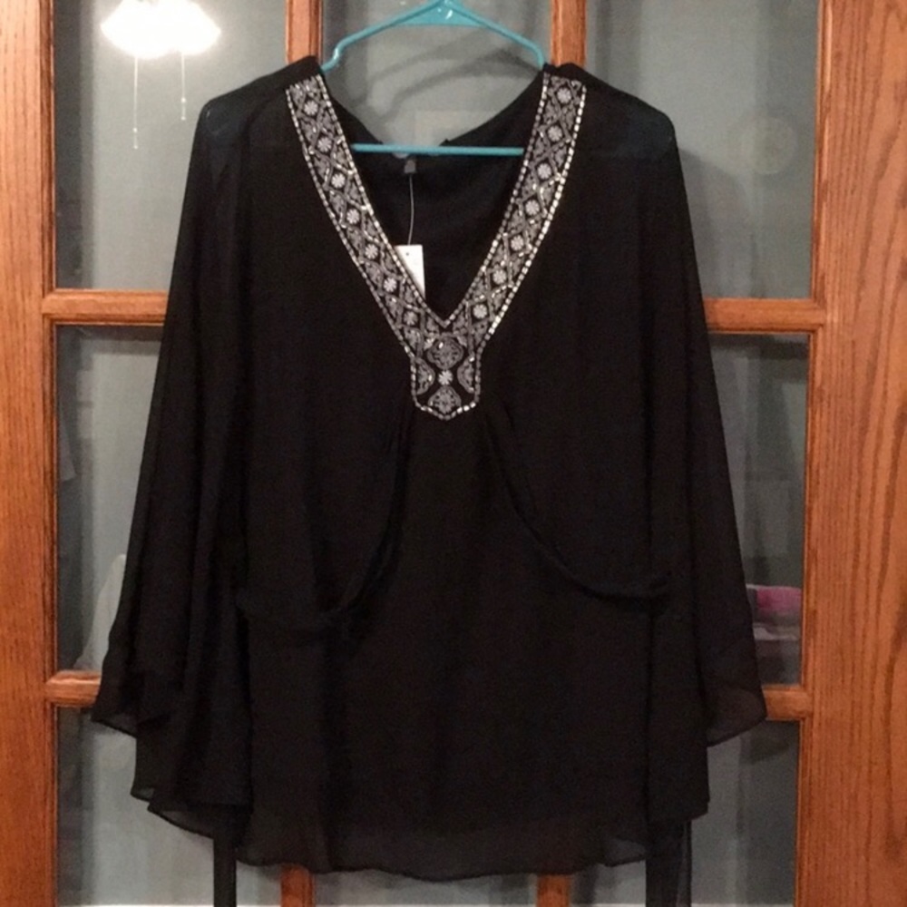 **BNWT** White House Black Market XL blouse